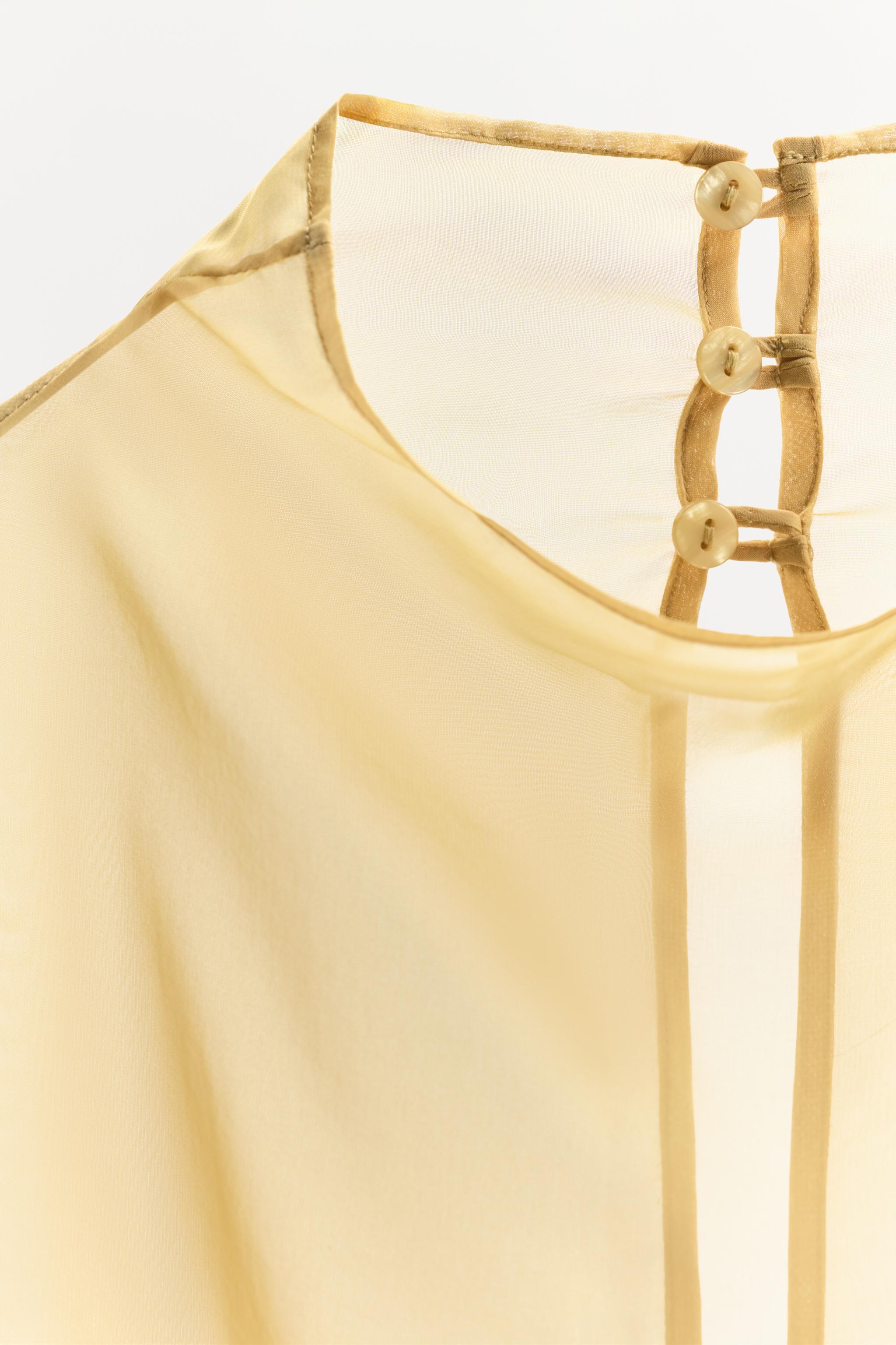 ROBE LONGUE EN ORGANZA